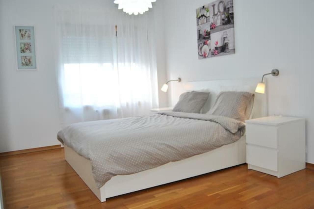 Parque Nacoes Prime Apartments 13 리스본 외부 사진